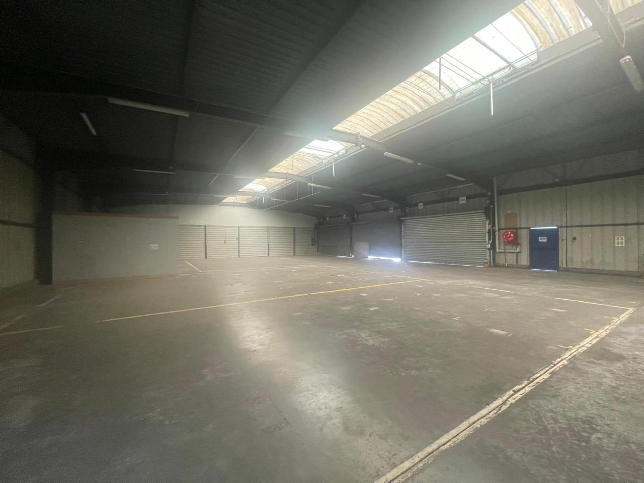 Local d'activité Lesquin 2100m² Location local d'activité Lesquin Nord OLACT2424350 8